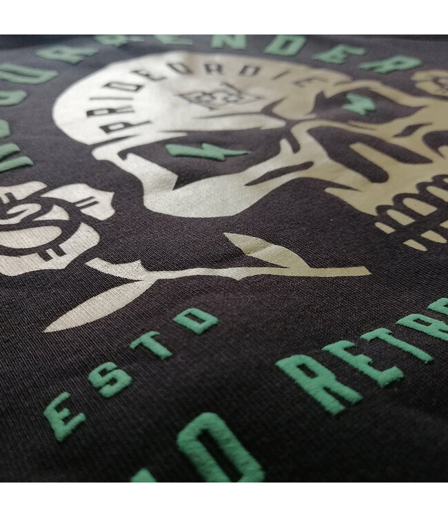 PRiDE or DiE Hoodie Sweater NO SURRENDER Black