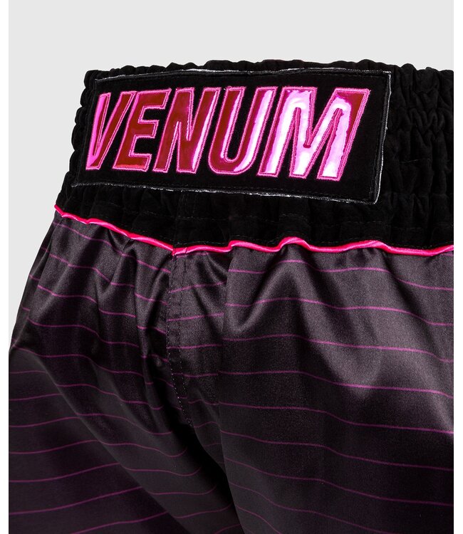 Venum Muay Thai Kickboxen Shorts Attack Schwarz Pink