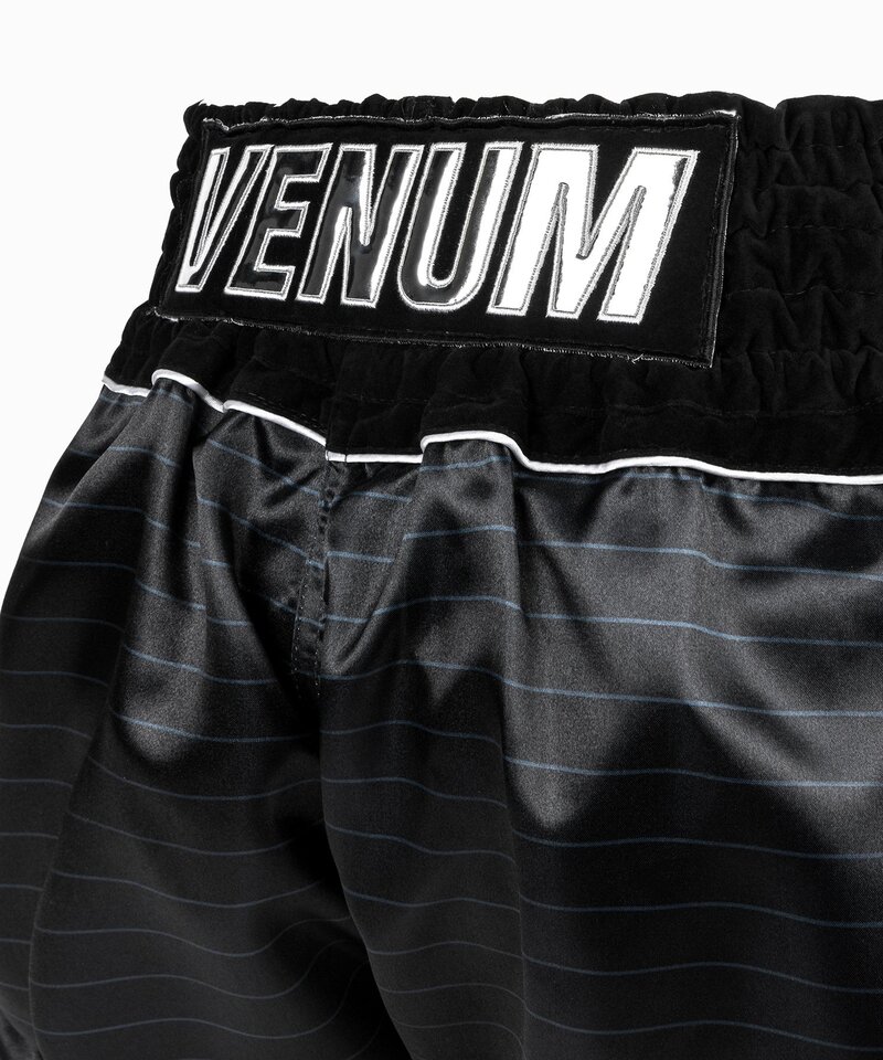 Venum Venum Muay Thai Kickboks Shorts Attack Zwart Zilver