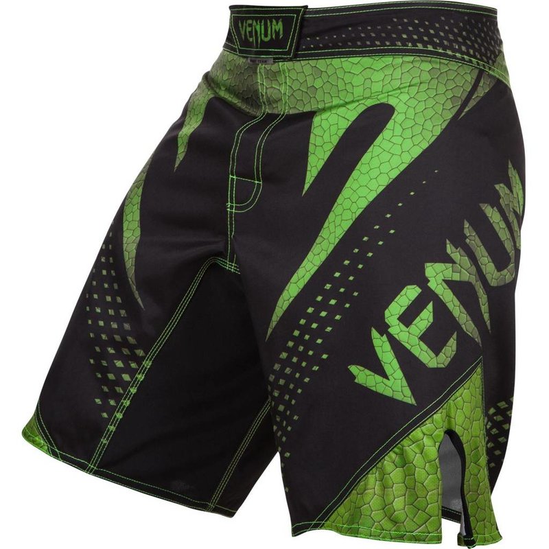 Venum Venum Hurricane Fightshorts Amazonia Grün Venum MMA Kleidung