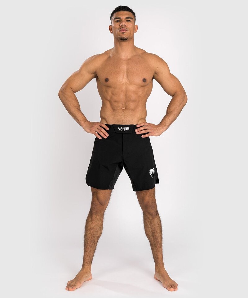 Venum Venum Contender Fightshorts Vechtsportbroek Zwart Wit