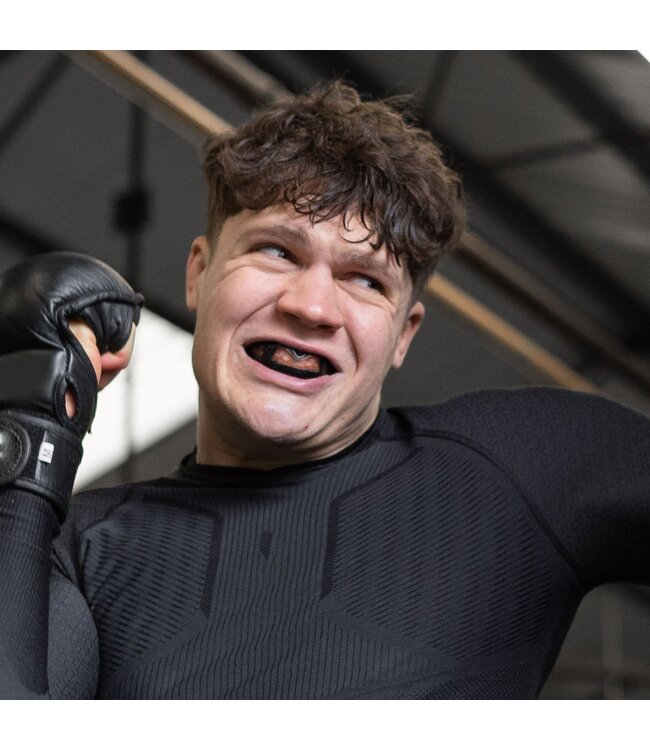 SAFEJAWZ Nitro Series Zwart Rood Volwassene