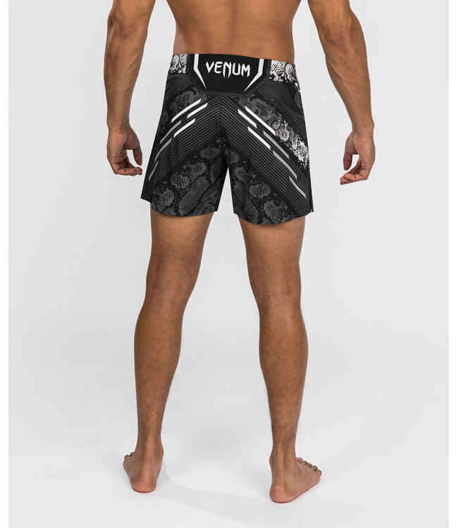 UFC x Venum ADRENALINE Fight Night Short Fit Fightshorts Black