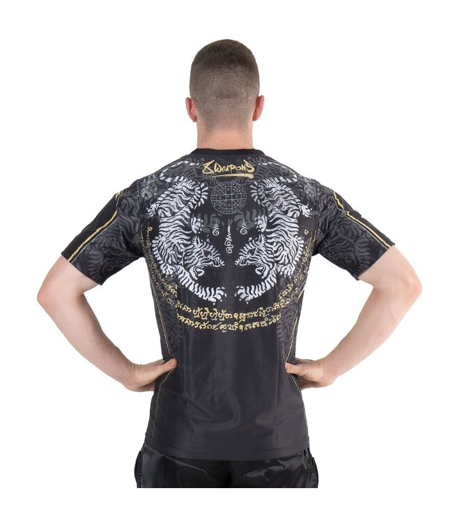 8 Weapons Functional Dry Fit T-shirt Tiger Yant Zwart Geel