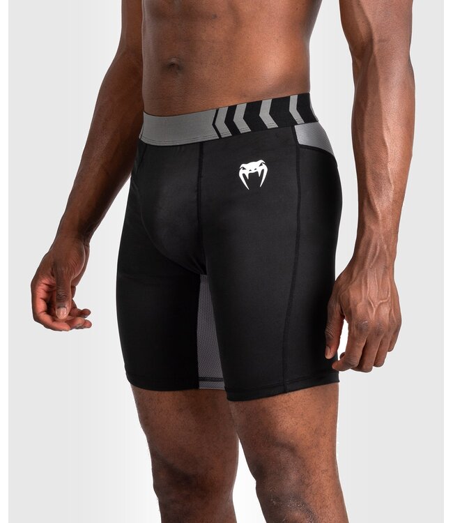 Venum Tempest Herren Vale Tudo Shorts Schwarz Grau