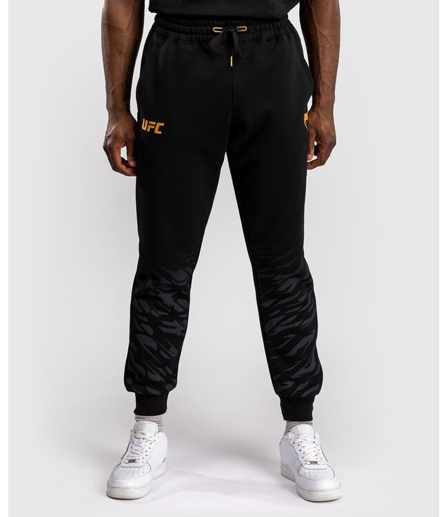 UFC Fusion by Venum Men’s Replica Training Pants Champion