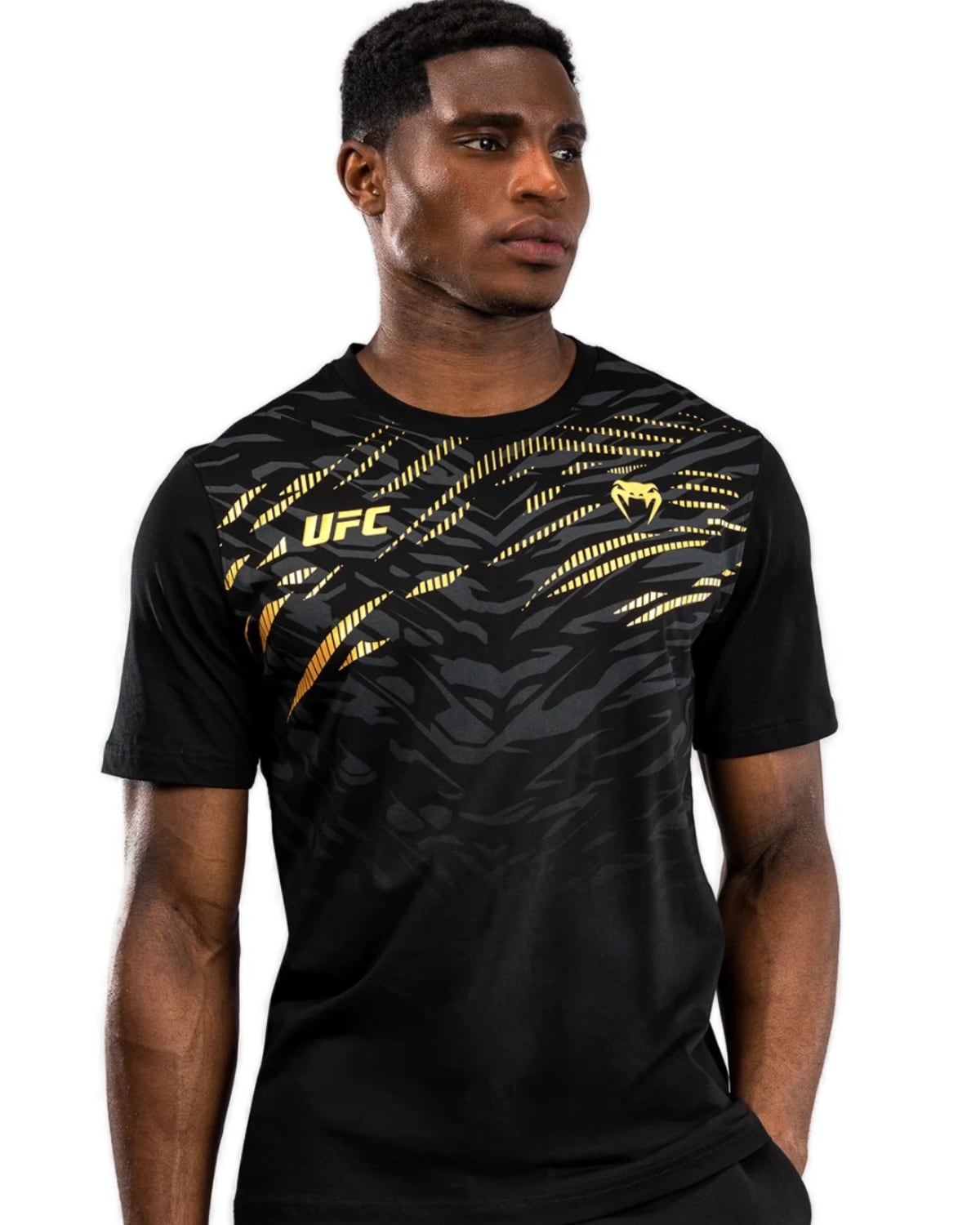 UFC Fusion Venum Replica T-Shirt Champion Goud - Fightwear Shop