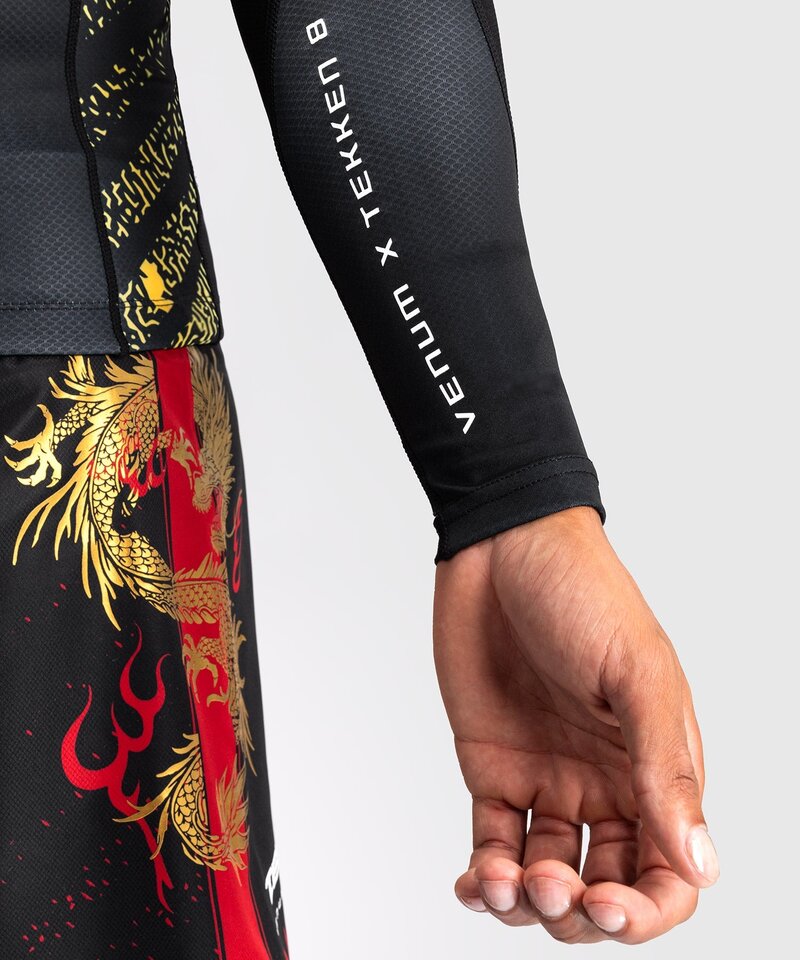Venum Venum x Tekken 8 Marshall Law Rashguard L/A Schwarz Rot Gold