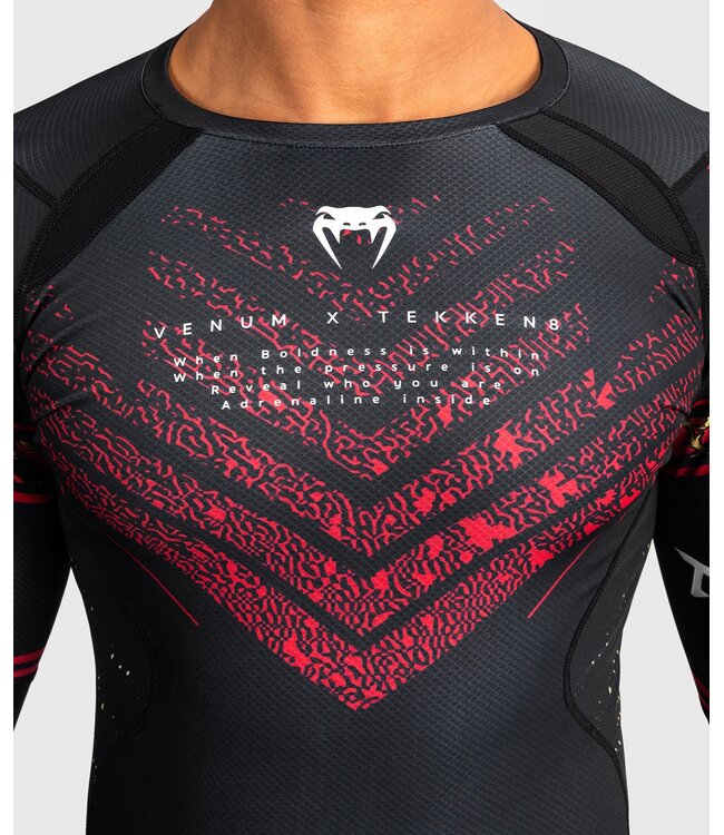 Venum Venum x Tekken 8 Marshall Law Rashguard L/A Schwarz Rot Gold