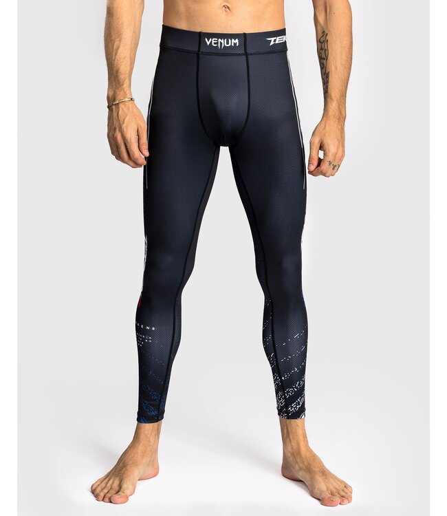 Venum x Tekken 8 Jin Kazama Spats Blau Schwarz Weiß