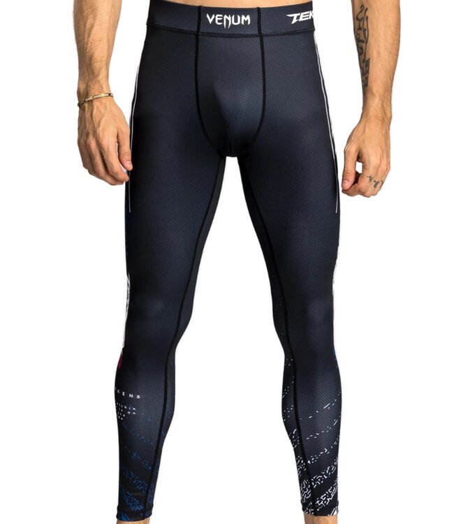 Venum x Tekken 8 Jin Kazama Sportlegging Spats Blauw Zwart Wit