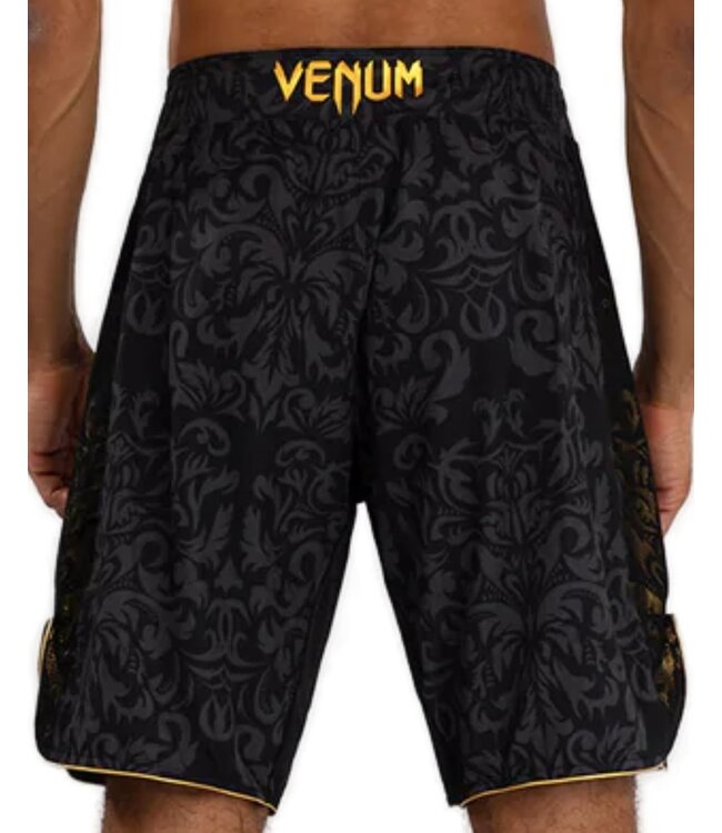 Venum Venum x Ilia Topuria Unmatched Kampfshorts Schwarz Gold