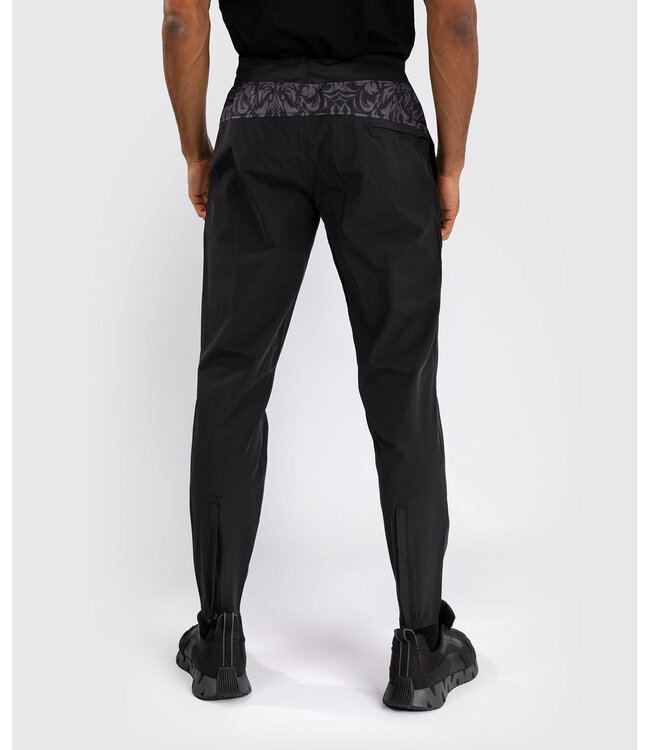 Venum Venum x Ilia Topuria Unmatched Jogginghose Schwarz Gold