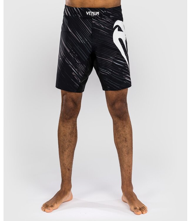Venum Light 5.0 Rapid Fightshorts Black