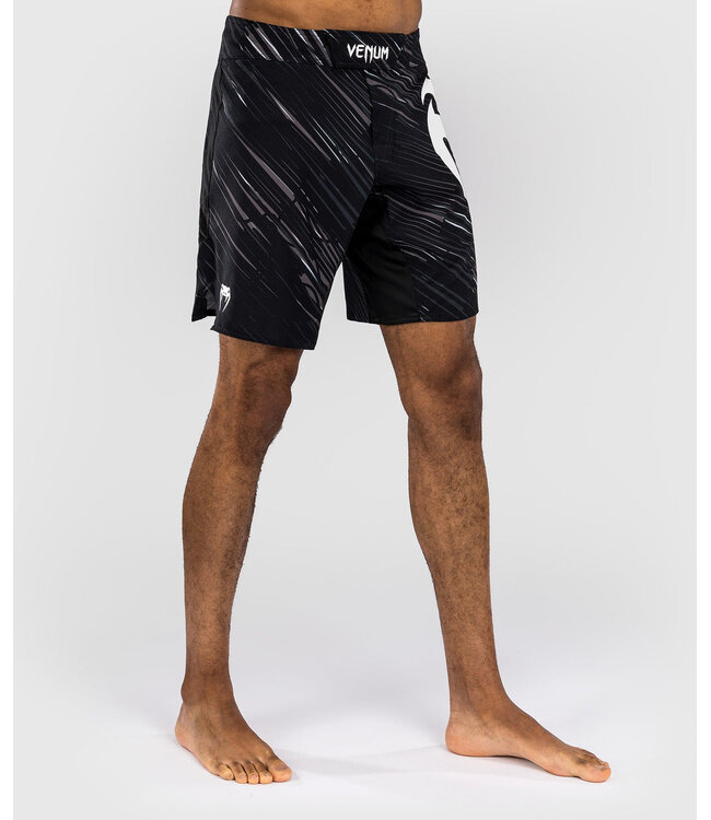 Venum Light 5.0 Rapid Fightshorts Zwart