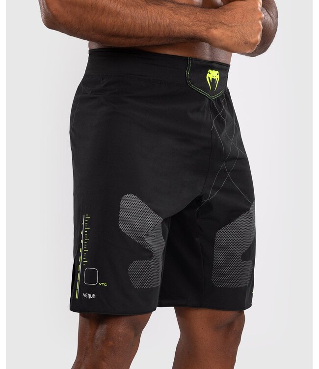 Venum Training Camp 4.0 FightShort Schwarz Neo Grün