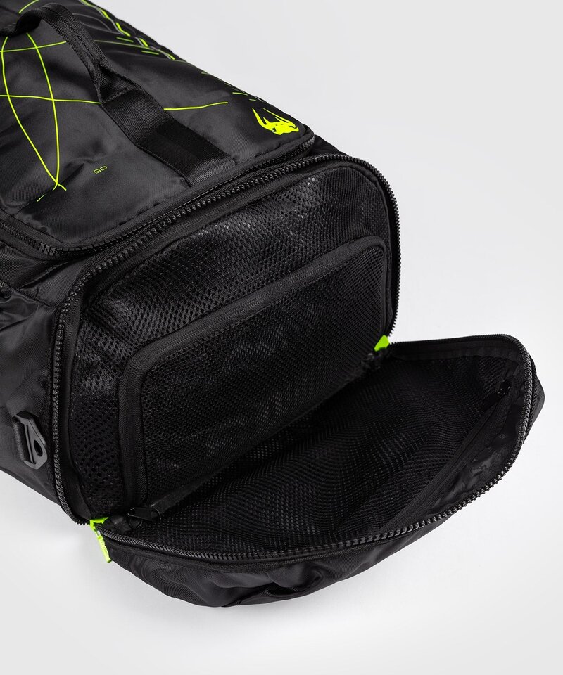 Venum Venum Training Camp 4.0 Sporttas Zwart Neo Groen
