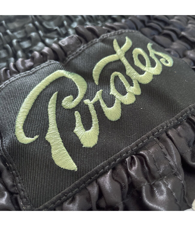 PRIDE or DiE Pirate V.2 Muay Thai Shorts Zwart Groen