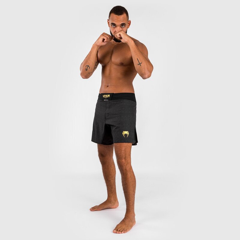 Venum Venum x Ares 2.0 Fight Shorts Zwart Goud