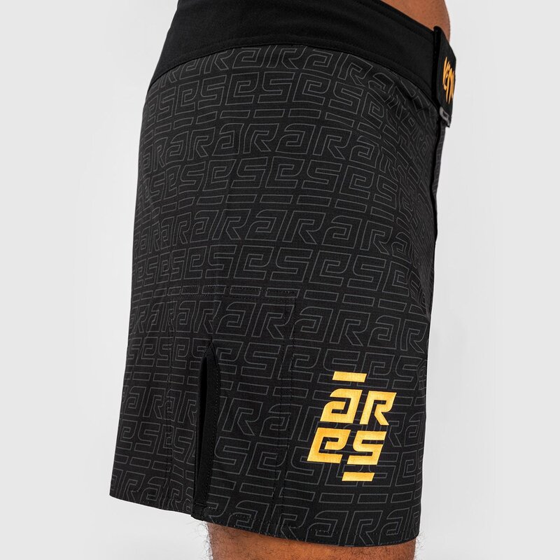 Venum Venum x Ares 2.0 Fight Shorts Zwart Goud
