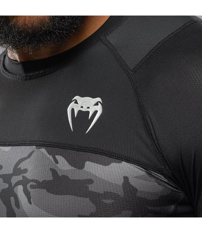 Venum x Polaris Rash Guards Camo Schwarz Sturmgrau