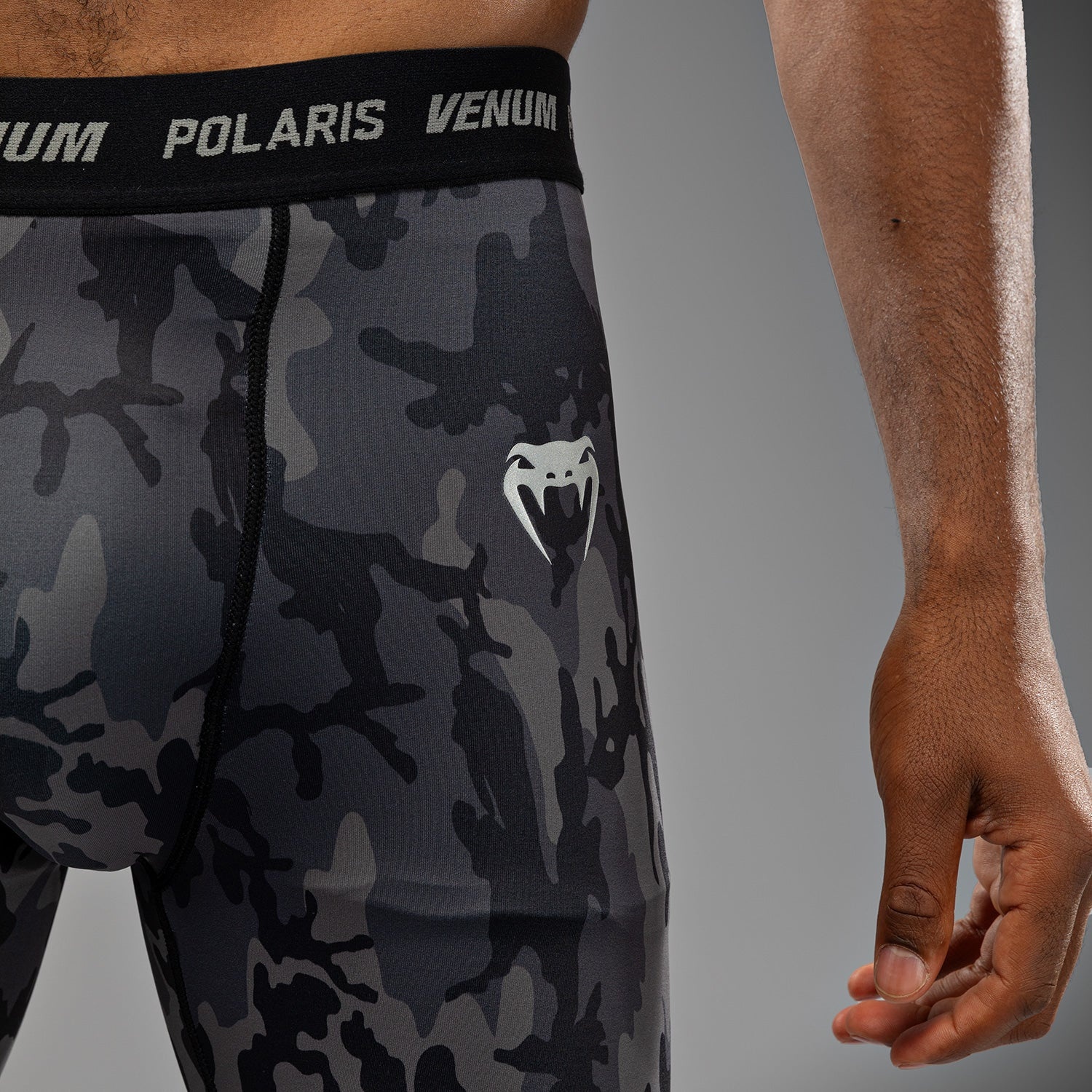Venum Venum x Polaris Vale Tudo short Zwart Camo Stormgrijs