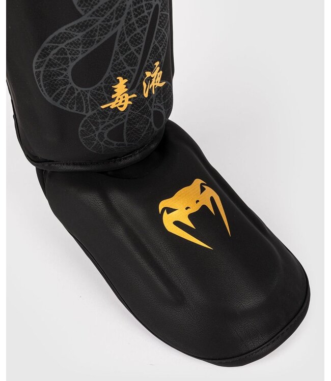 Venum Serpenti Shin Guards Black Silver Gold