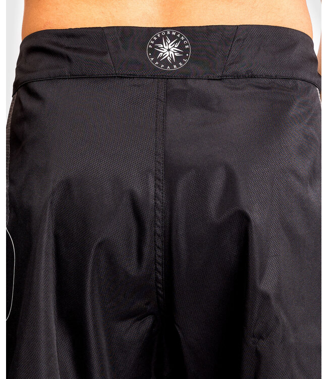 Venum Nexus Fightshorts Zwart Zilver