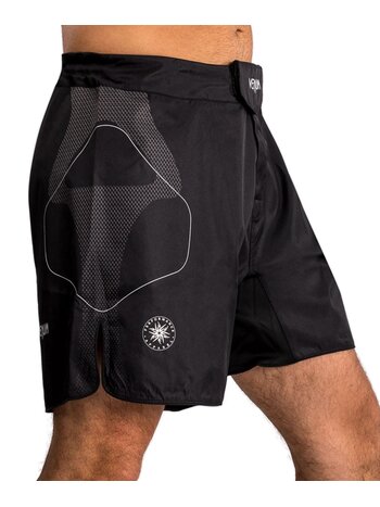 Venum Venum Nexus Fightshorts Zwart Zilver