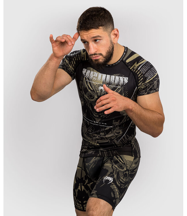 Venum Invader Rash Guard Compression Shirt Black Zand
