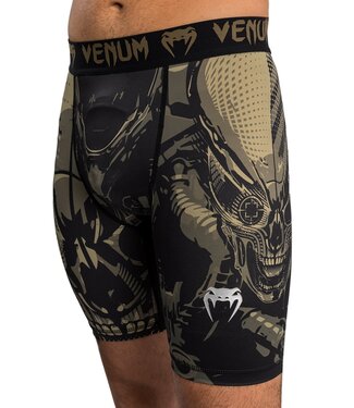 Venum Venum Invader Vale Tudo Shorts Schwarz Zand