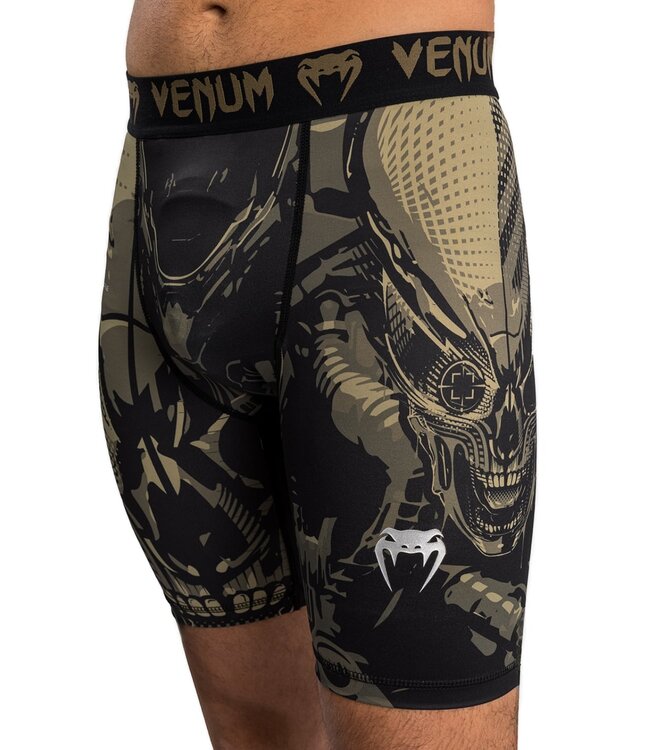 Venum Invader Vale Tudo Shorts Zwart Zand