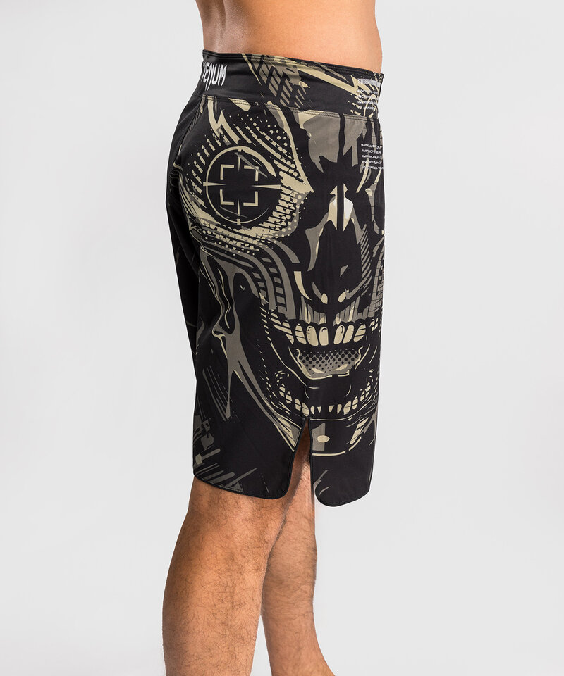 Venum Venum Invader Fight Shorts Schwarz Zand