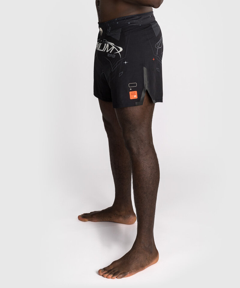 Venum Venum Eclipse Fightshorts Zwart Ivoor