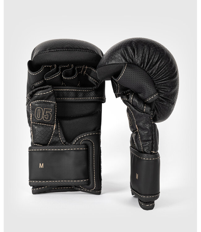 Venum Impact Evo Scales MMA Sparring Handschoenen Zwart