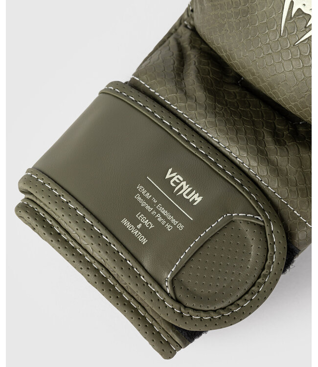 Venum Impact Evo Scales MMA Sparring Handschoenen Army Green