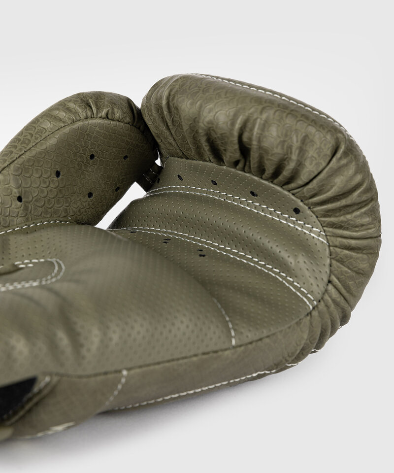 Venum Venum Impact Evo Scales Bokshandschoenen Armee Green