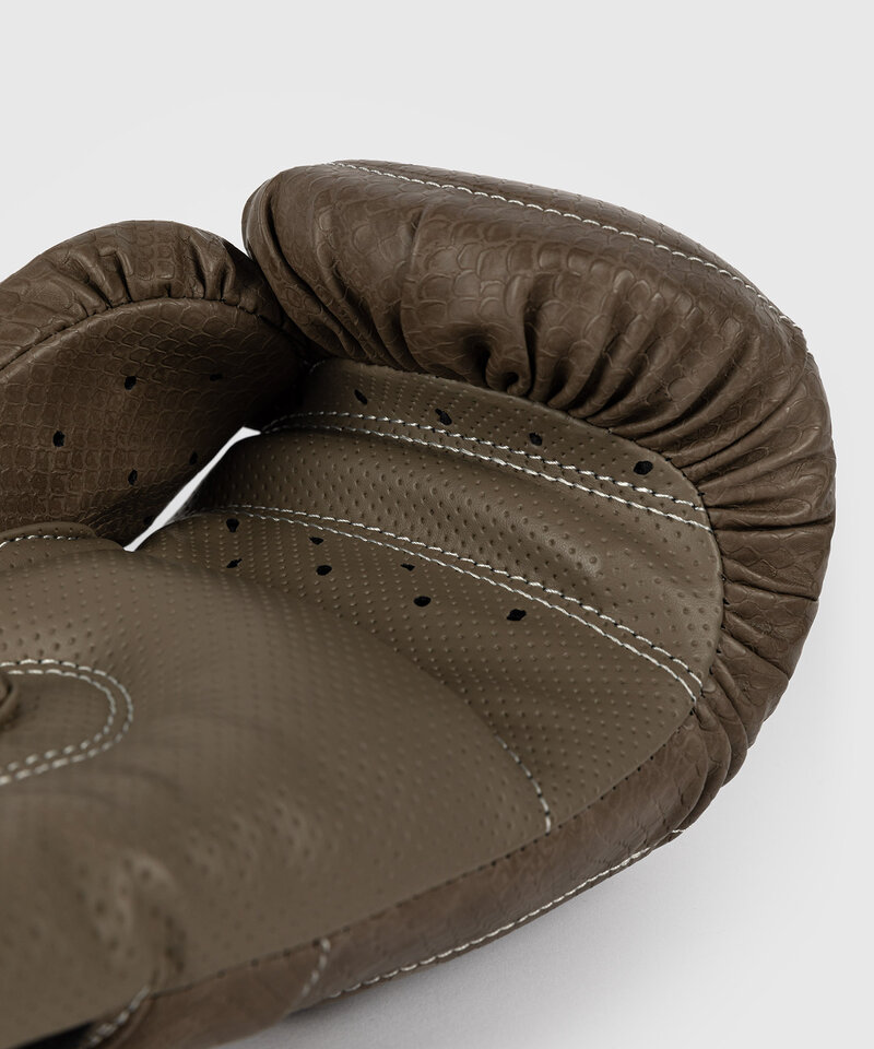 Venum Venum Impact Evo Scales Bokshandschoenen Bruin