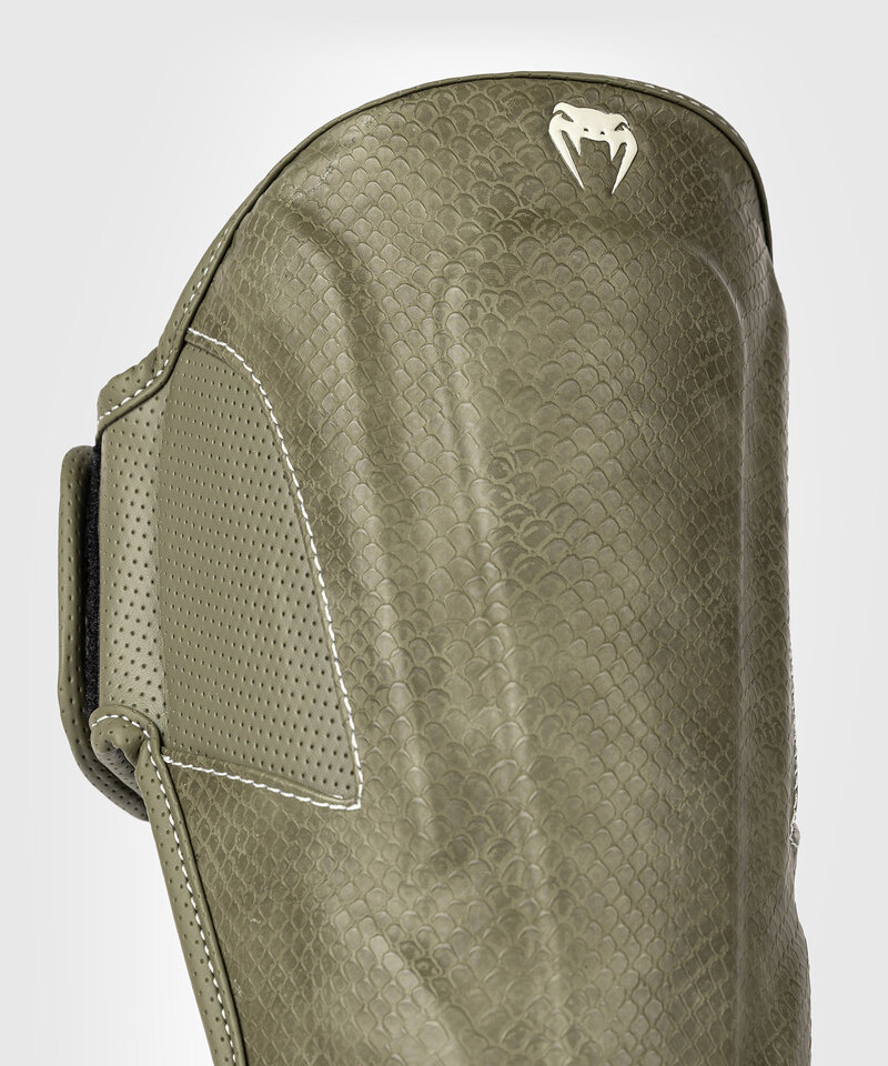 Venum Venum Impact Evo Scales Kickboks Scheenbeschermers Army Green