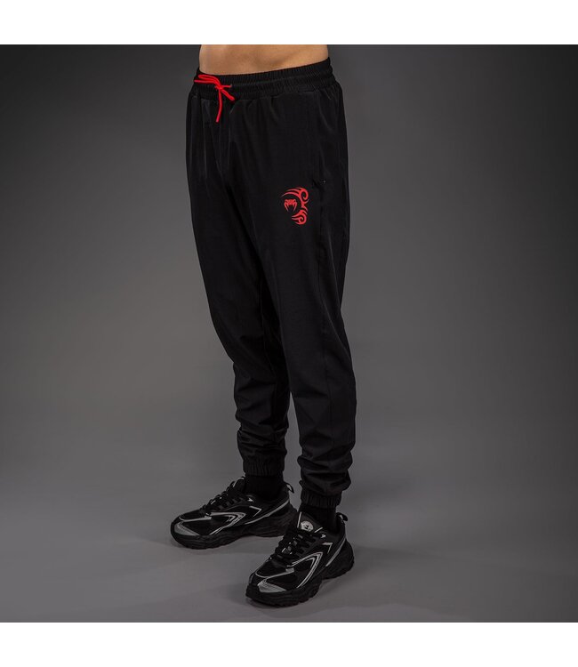 Venum x Mike Tyson Tiger Joggingbroek Diepzwart Intens Rood