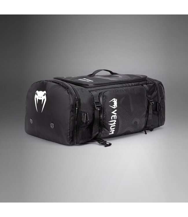 Venum Venum Shockwave Convertible Sporttasche (48L) Medium Schwarz