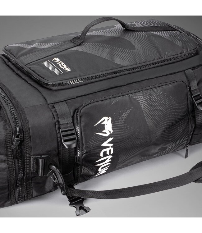 Venum Venum Shockwave Convertible Sporttasche (60L) Groß Schwarz