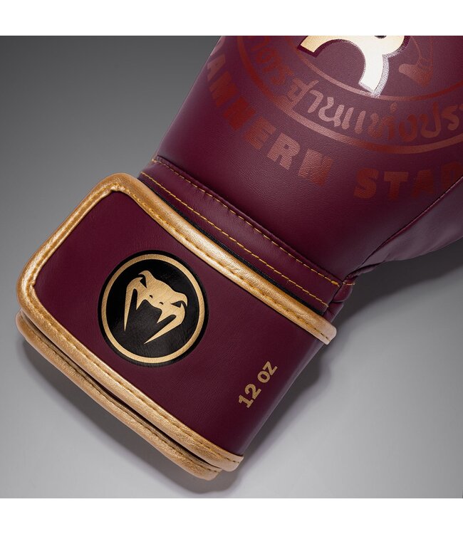Venum x Rajadamnern Muay Thai kickbokshandschoenen - Burgundy Goud