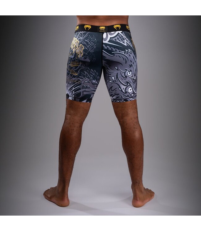 Venum Wolf Atak Vale Tudo Shorts - Schwarz/Grau | Leichte und Robuste MMA & BJJ Kompressionsshorts