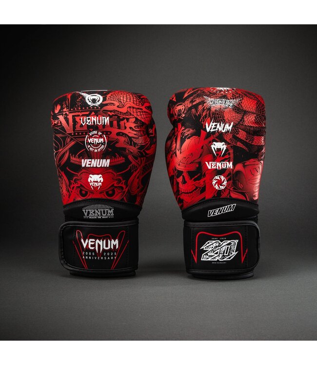 Venum 20th Anniversary Bokshandschoenen Zwart/Rood | Premium Kickboks Gloves