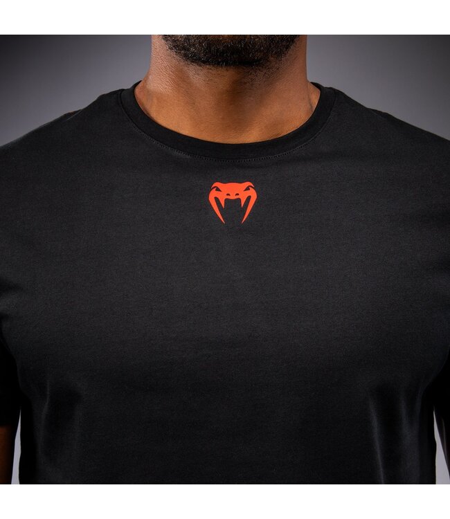 Venum 20th Anniversary T‑Shirt Zwart/Rood | Premium Lifestyle & Training Shirt