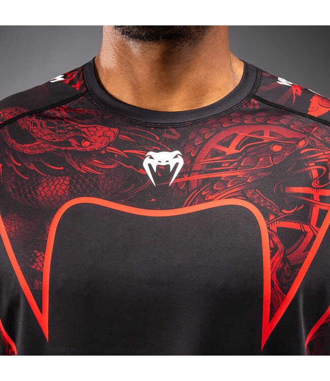 Venum 20th Anniversary Dry‑Tech Shirt - Schwarz/Rot | Leichtes & Schnelltrocknendes Trainingsshirt