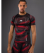 Venum Matupa Rashguard – Zwart/Rood/Zilver | Premium compressietop voor MMA, Grappling & Kickboksen
