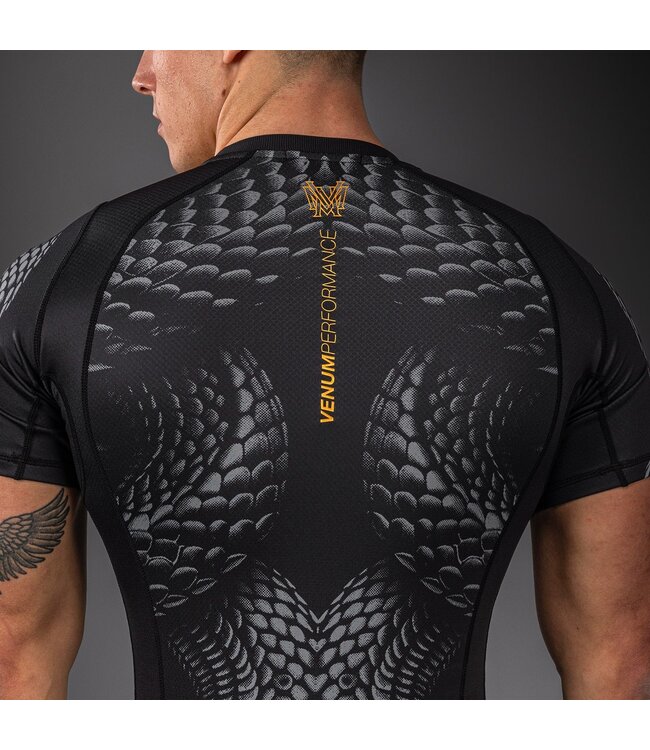 Venum Matupa Rashguard – Black/Grey/Gold | Premium compression top for MMA, grappling & kickboxing