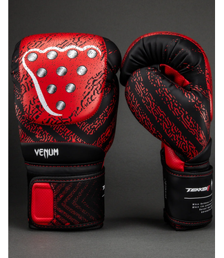 Venum Venum x Tekken 8 Boxing Gloves Kazuya – Red/Black